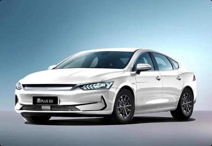 بي واي دي Qin PLUS 2025